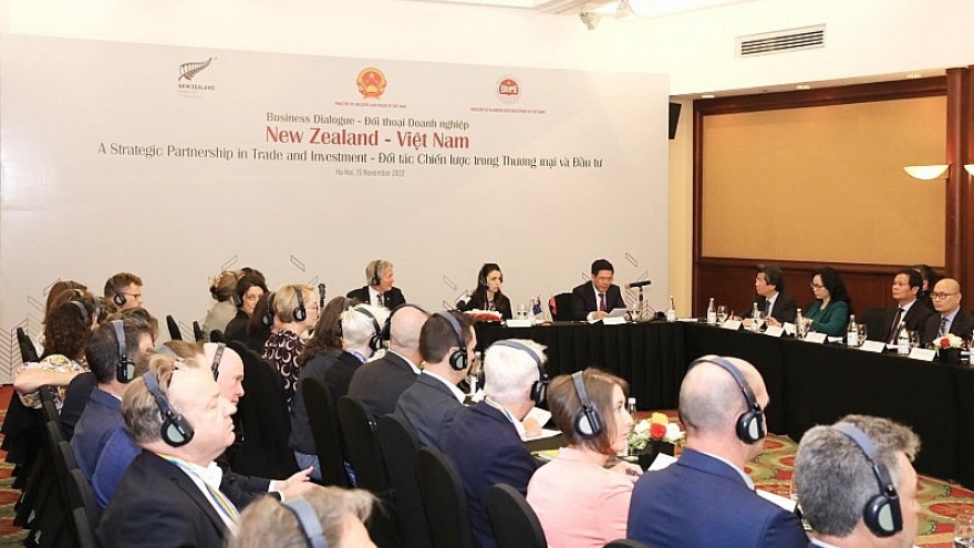 Vietnam, NZ eye stronger strategic partnership in trade and investment